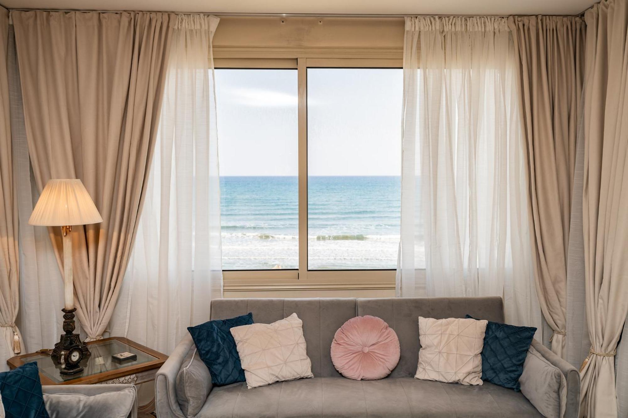 Quattro Beachfront Sea View Ap 4 Λάρνακα Εξωτερικό φωτογραφία